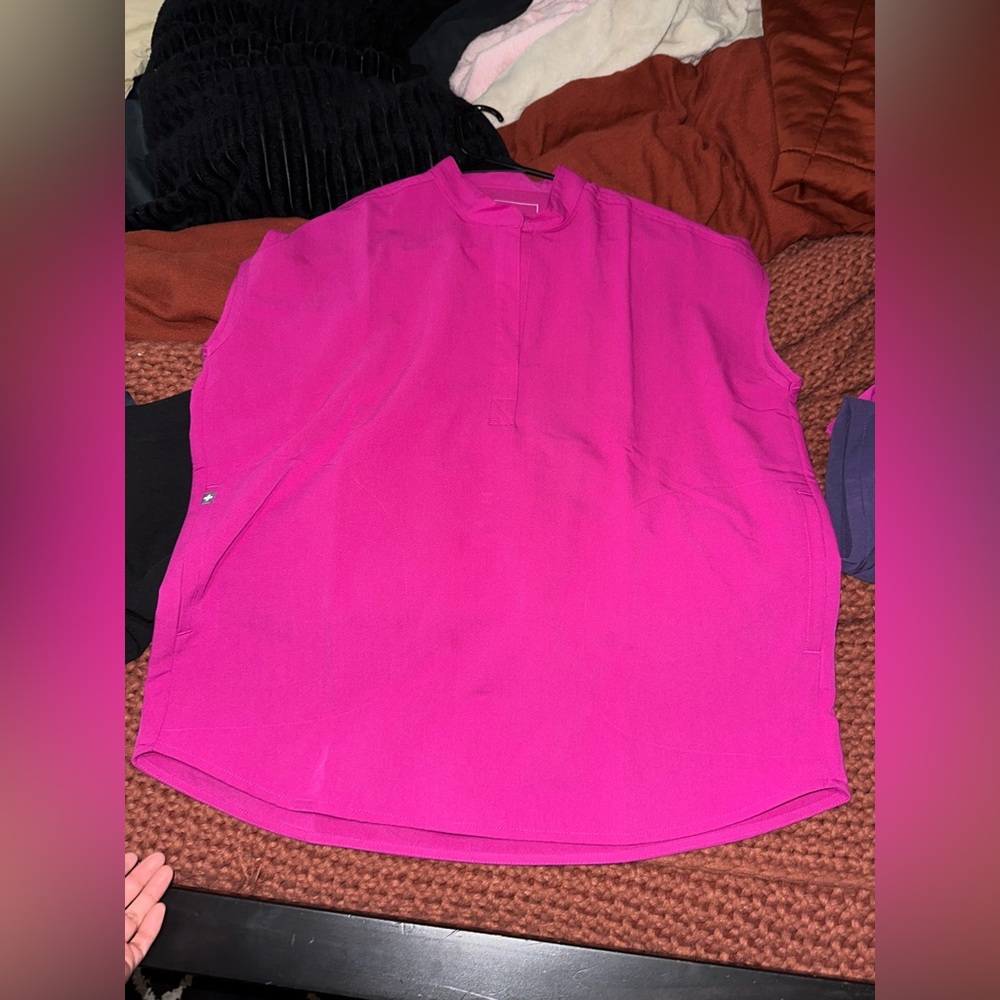 FIGS SMALL RAFELA TOP